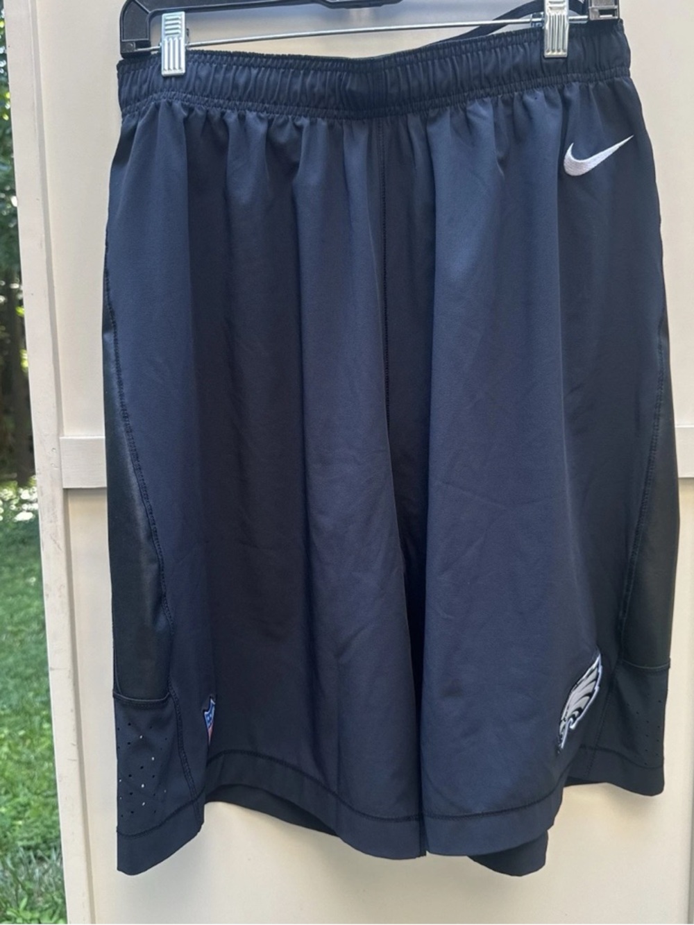 Philadelphia Eagles Shorts Mens L Black NFL Football On Field Team Issue Nike